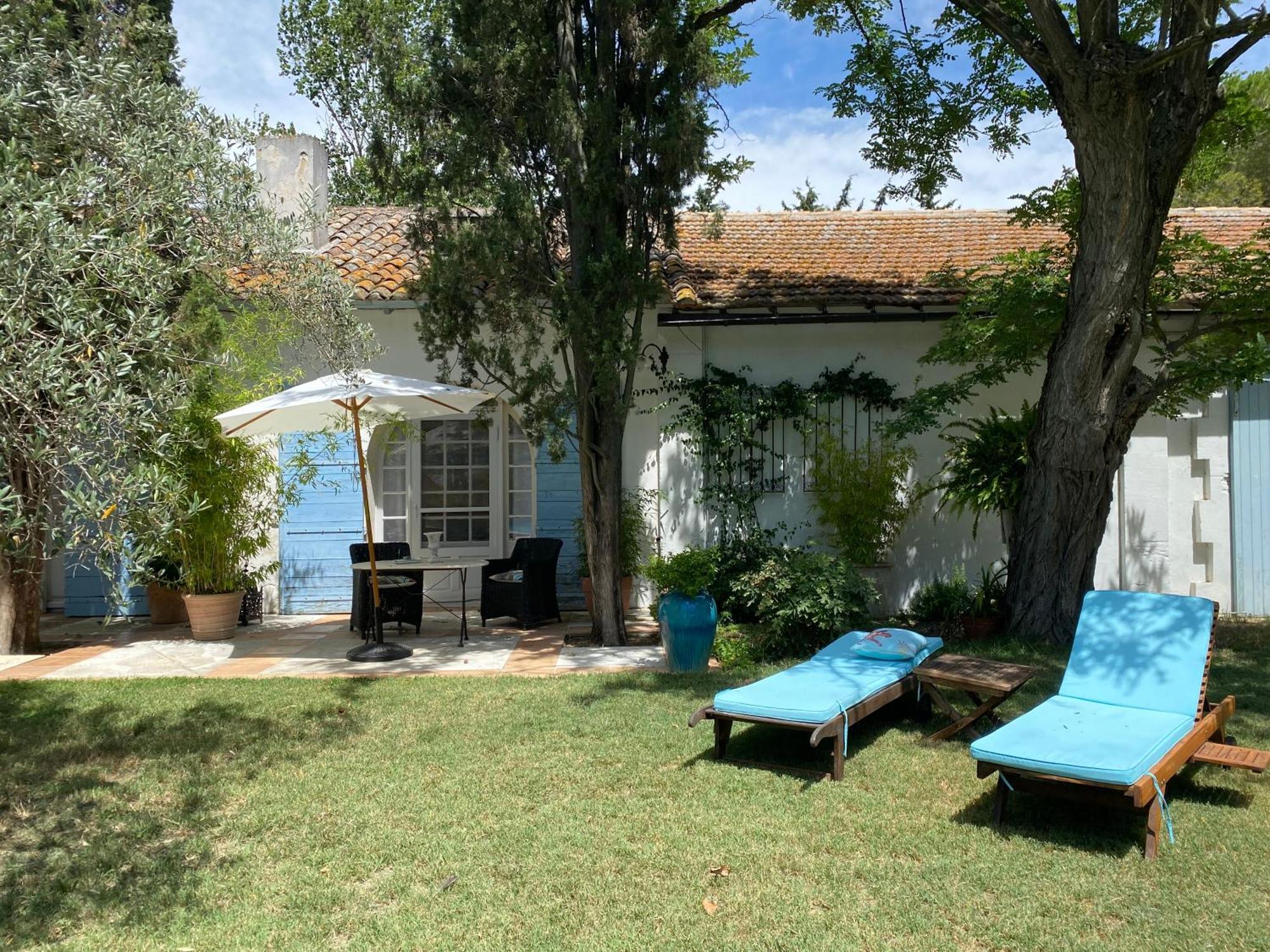 Mas Antonine Cigalle Arlés Exterior foto